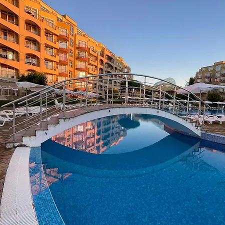 S Vyhledem Na Midia Family ,aheloy Appartement *